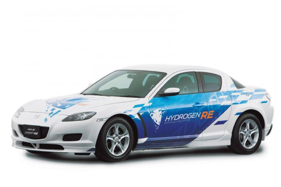 Mazda RX-8 Hydrogen RE — тот случай, когда водород загубил всю динамику роторного двигателя.