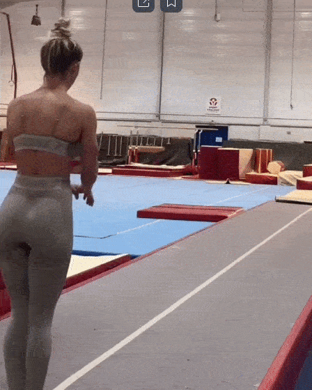 Источник: https://www.instagram.com/ginascarangella_/