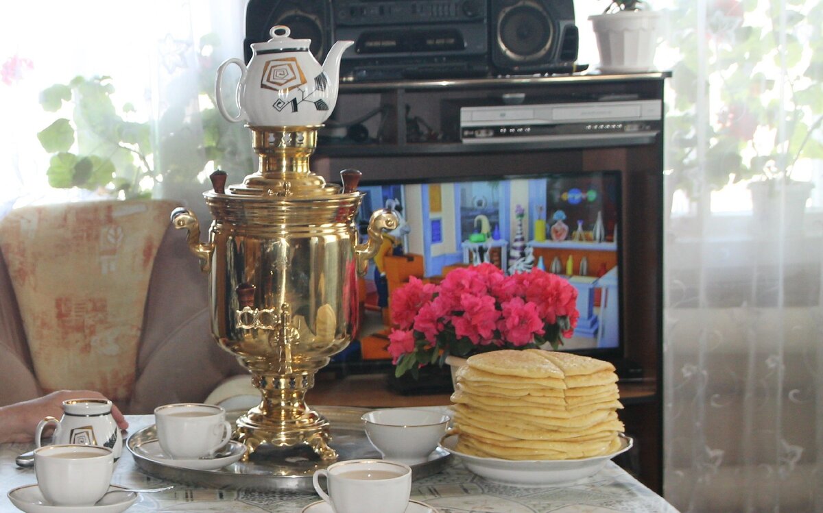 Вот такой самовар подарили