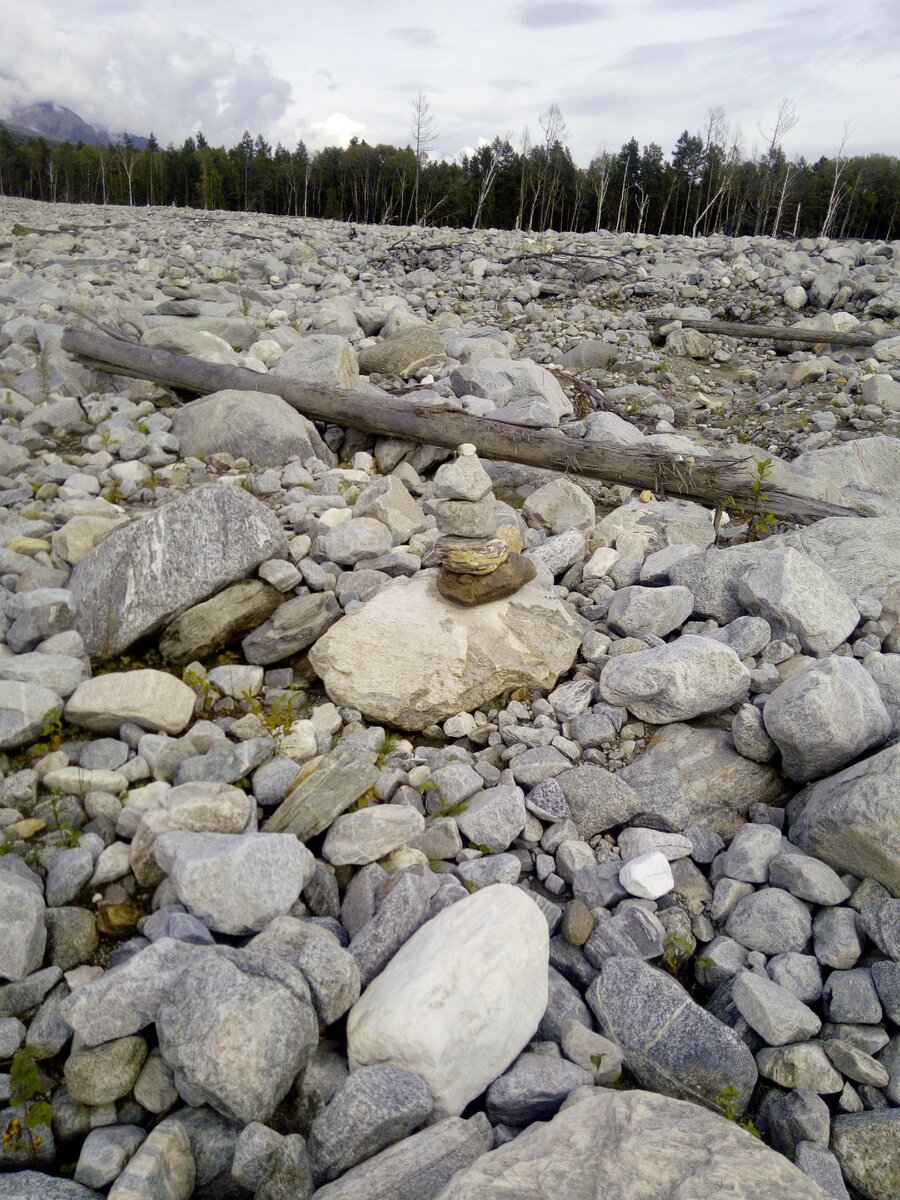 Каменная река Аршан, Бурятия. Для меня начать новое, похоже на попытку повернуть реку вспять. Фото автора