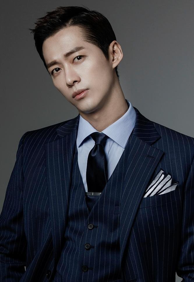 Актер Намгун Мин. Яндекс.Картинки.