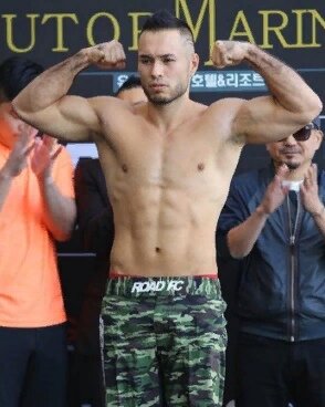 Энрике Шигумото ( Япония, 31 год)