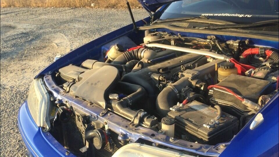 Мотор 2,5 на 280 л.с.
