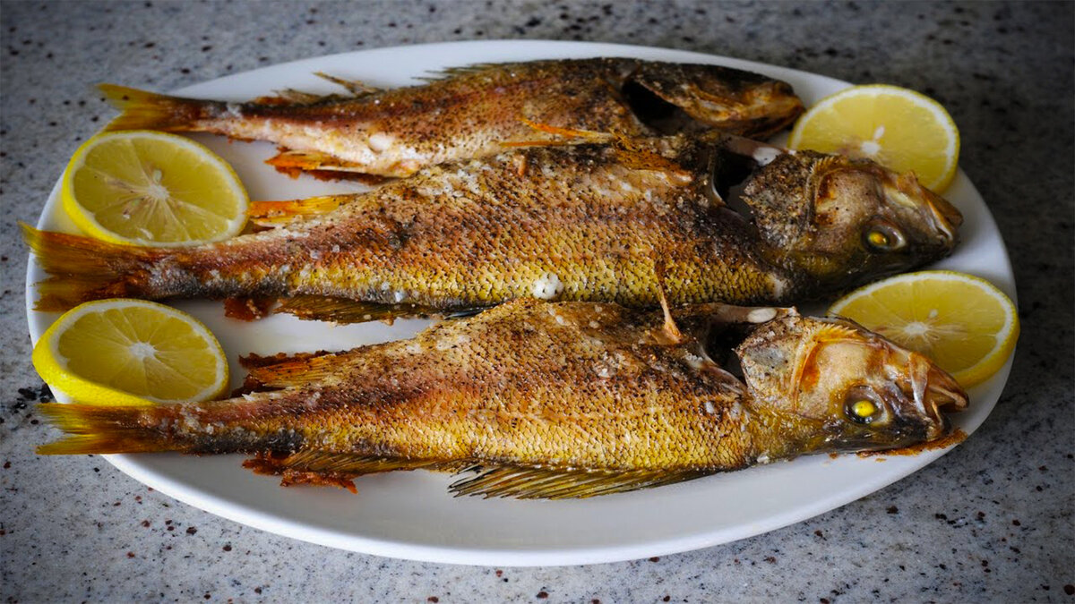 Жареный окунь