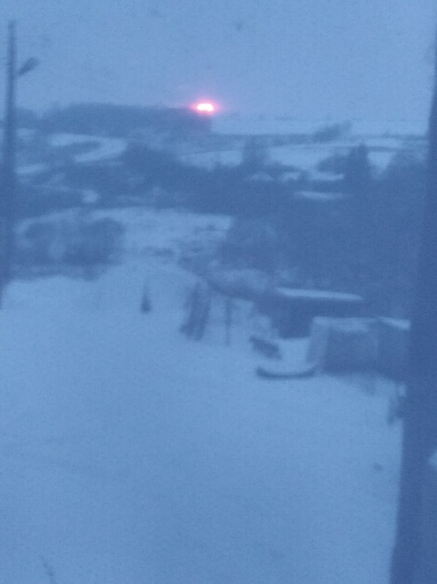 Жизнь проходит так же быстро,как заходит за горизонт зимой солнце ☀️.