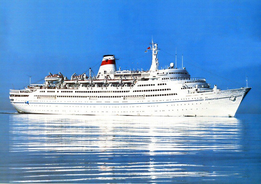 1986, 16 февраля - Гибель пассажирского лайнера «Михаил Лермонтов» у берегов Новой Зеландии
