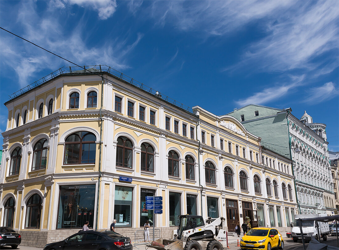 Fastlife ул ильинка 3 8с5 москва фото Подземный гараж и отель ценнее построек XIX века? Грустная история Теплых торгов