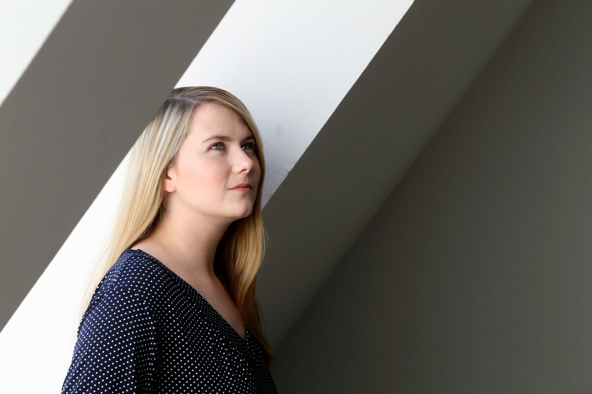 В марте 1998 года Наташу Кампуш похитил 36-летний Вольфганг Приклопиль. Ей было 10 лет и до своего совершеннолетия Наташа жила в подземном бункере, прежде чем ей удалось бежать.-9