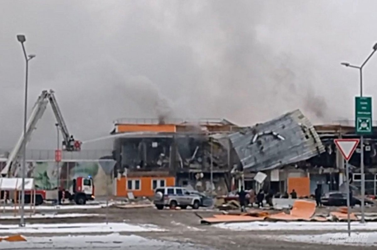    В СК подтвердили, что пожар в ТЦ «Мега Химки» начался из-за сварочных работ