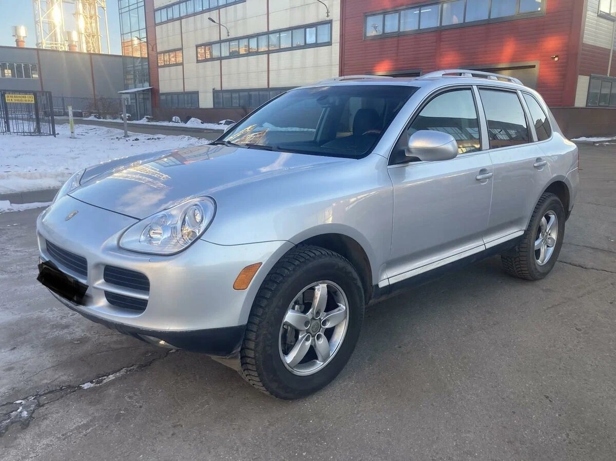 Порше Кайен.