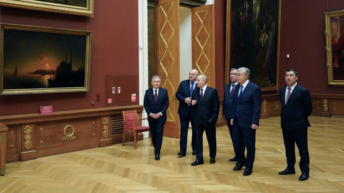 Лидеры стран СНГ в Русском музее
