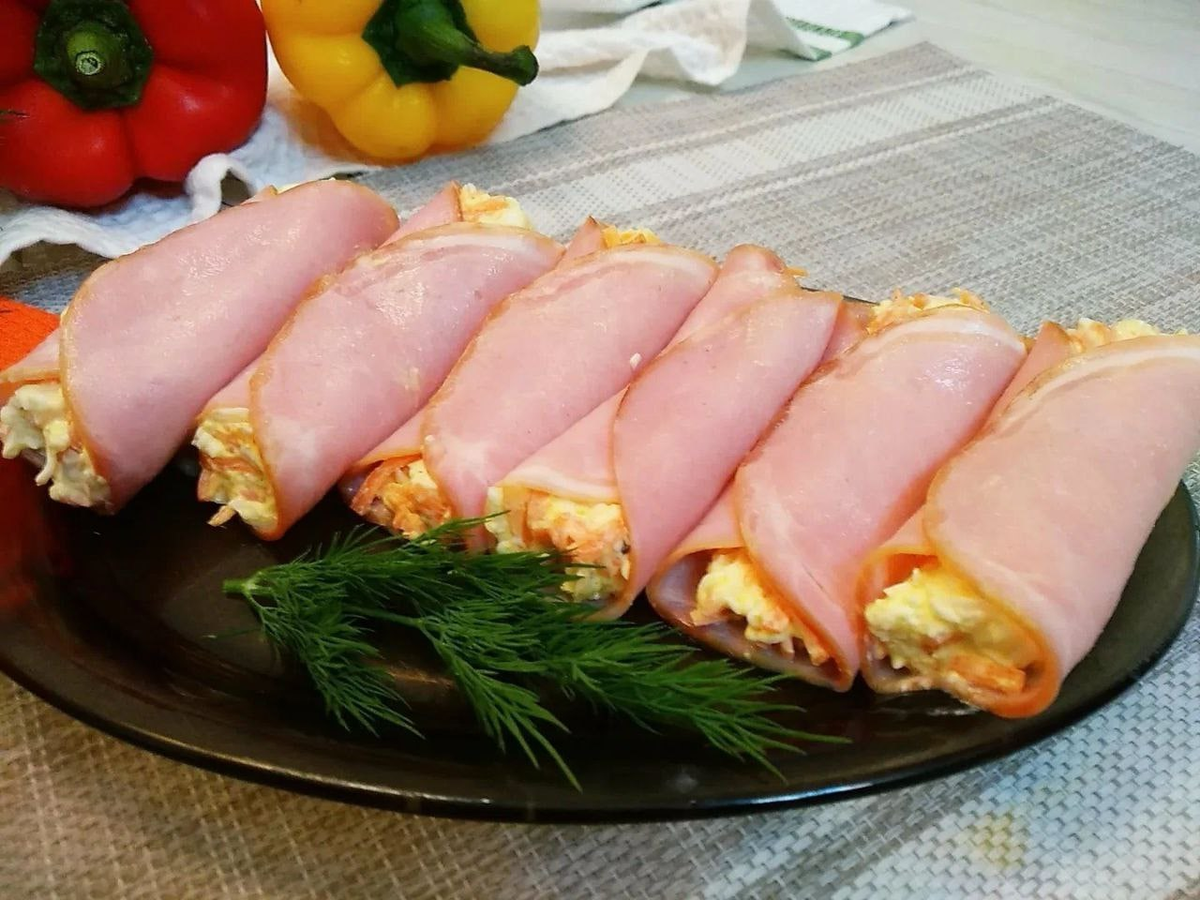 Рулетики из ветчины