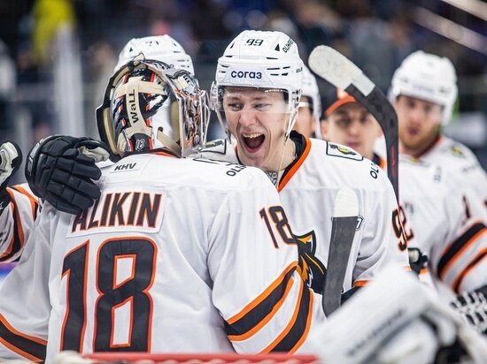     Мы нашли в себе силы играть в хоккей: Вадим Епанчинцев оценил победу хабаровского «Амура» в Новосибирске. Фото: ХК «Сибирь»