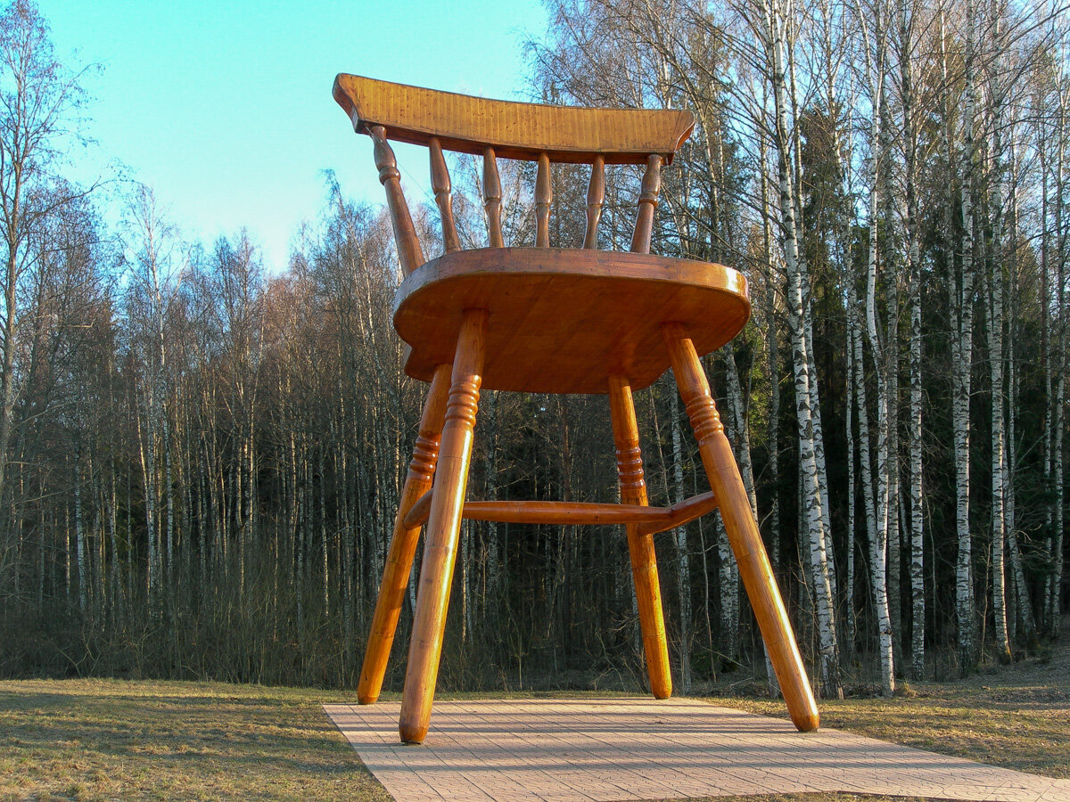 самый большой стул в мире