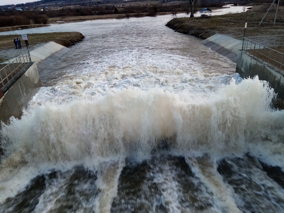 Можно бесконечно смотреть на воду