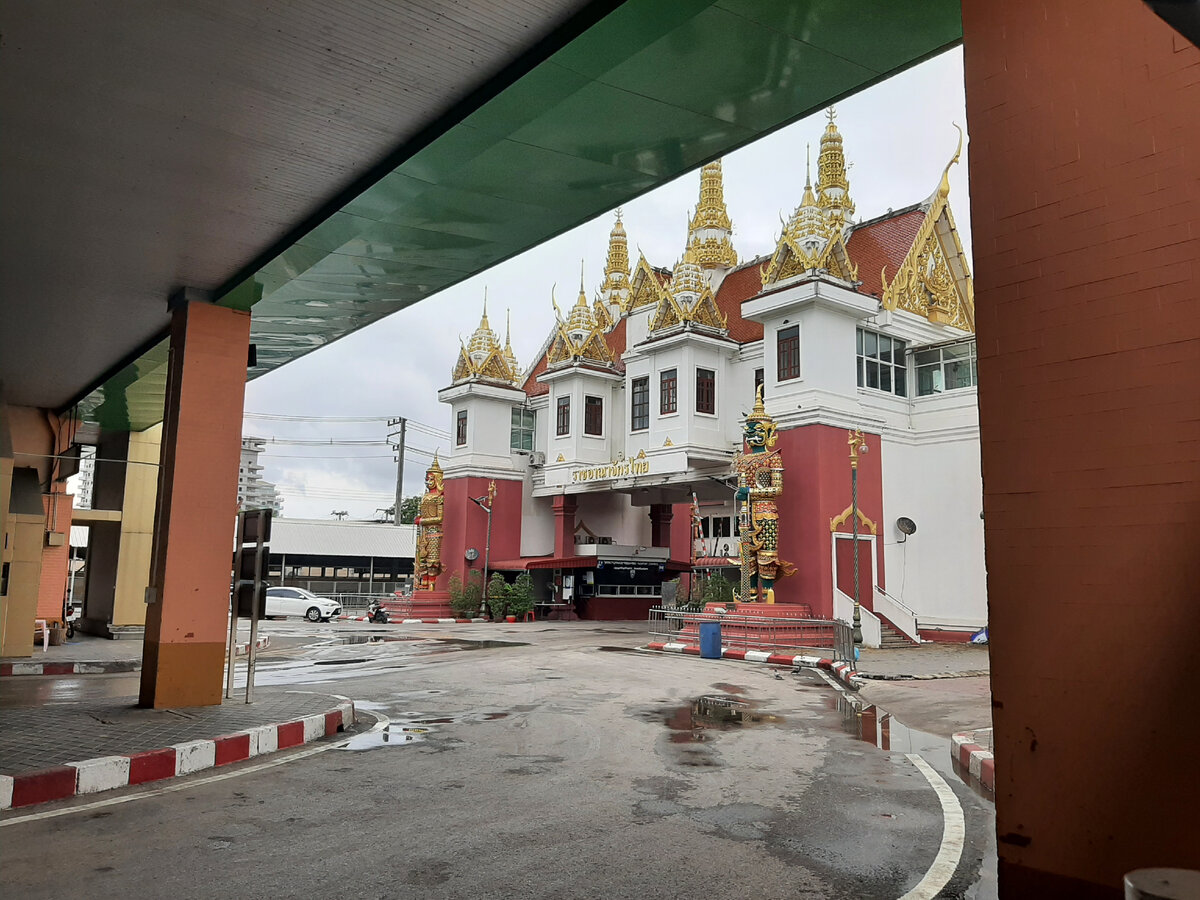 Пограничный пункт со стороны Таиланда