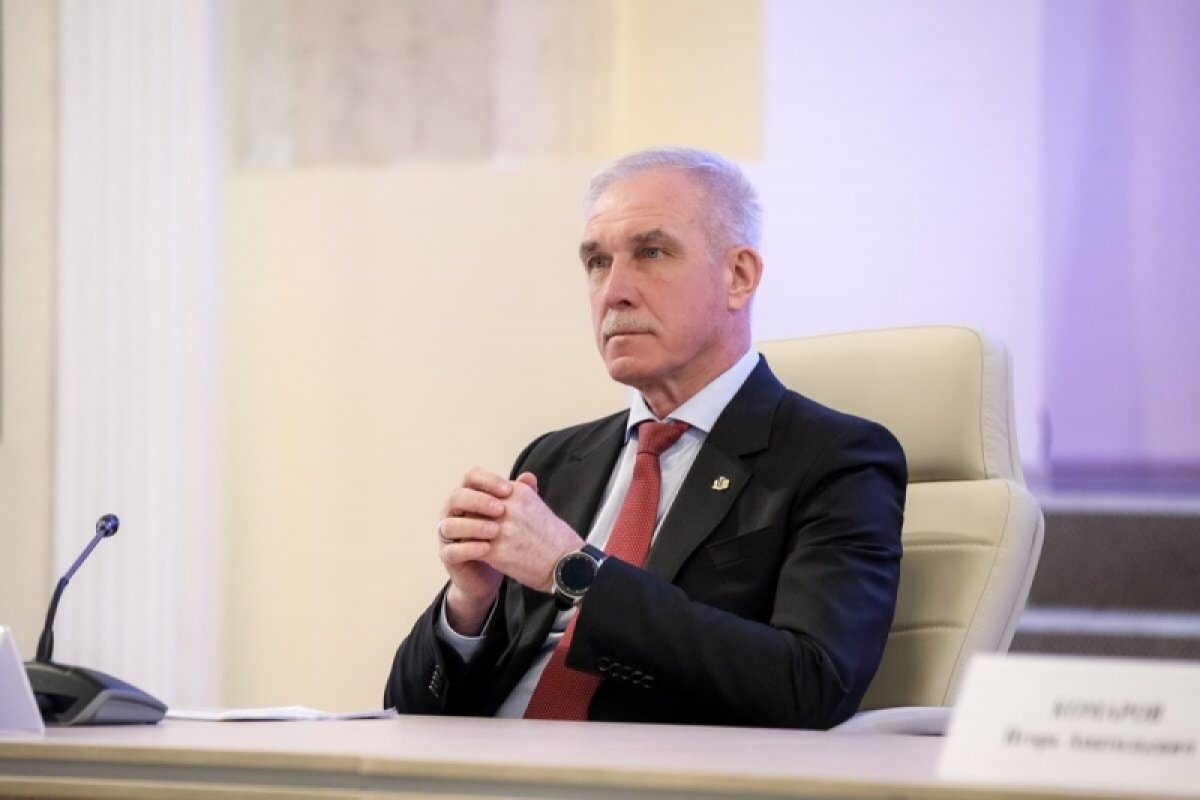    Морозов назвал «гоп-стопом» изъятие средств у посольства РФ в Польше