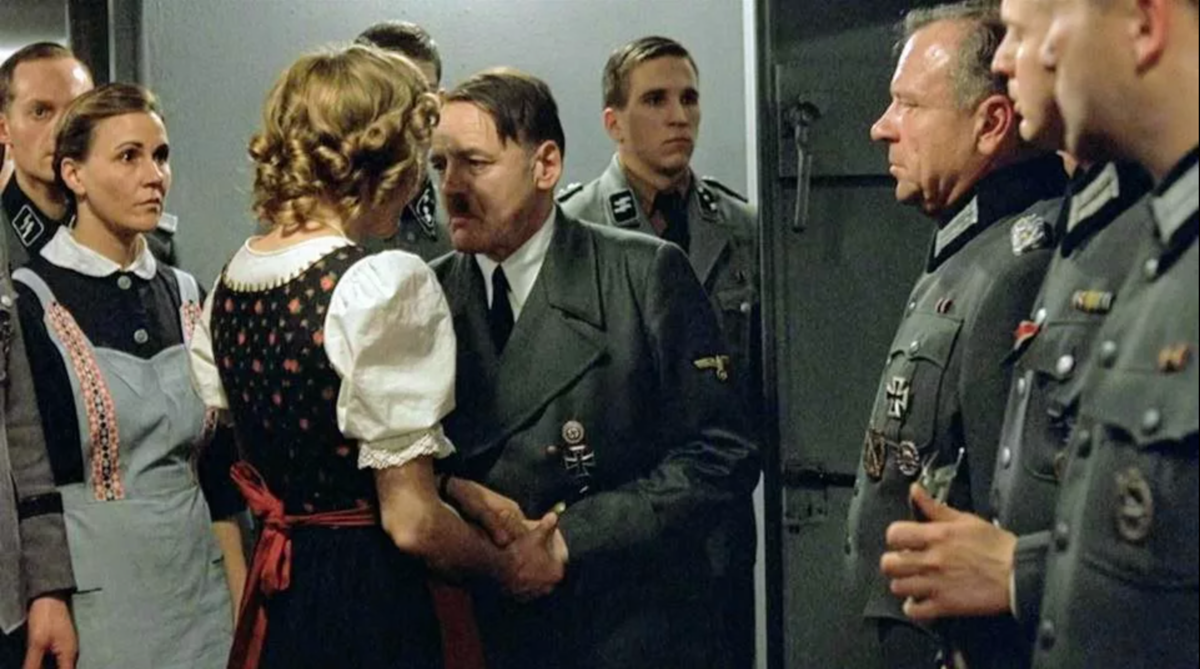 Der geschmack von. Der Untergang бункер 2004. Downfall фильм 2004. Der Untergang 2004 Гитлер. Адольф Гитлер бункер 2004.