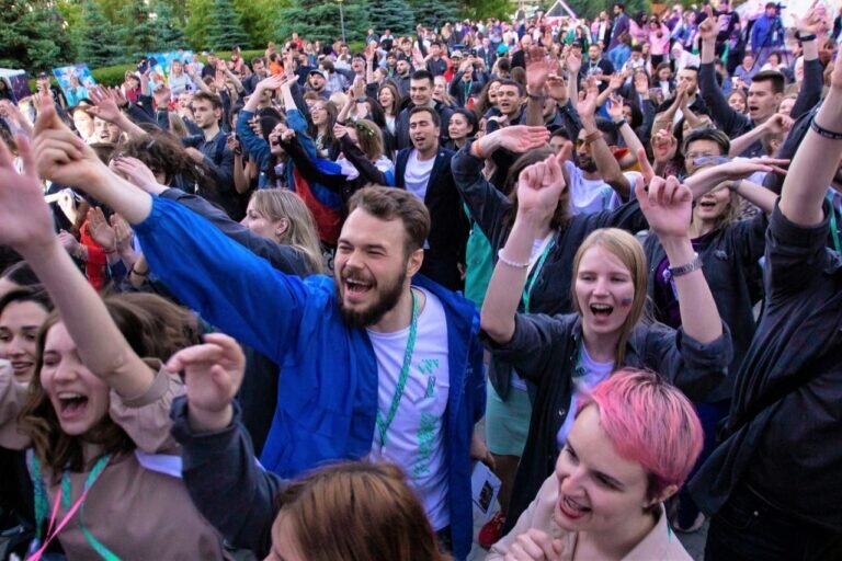    В Оренбурге 24 июня на площади Ленина отметят День молодежи Кристина Просвиркина