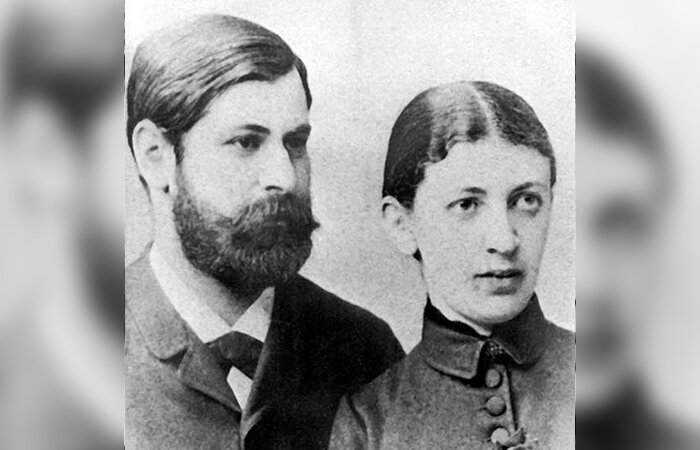 

Брак Зигмунда и Марты продлился 53 года
Ревнивый, прямолинейный, конфликтный – такой портрет всемирно известного ученого возникает из его писем к жене – Марте Бернейс. Несмотря на «несемейный» характер Зигмунда Фрейда, их брак продлится 53 года. Но на какие уступки пришлось идти Марте, чтобы сохранить отношения, которые многие современники считали гармоничными?