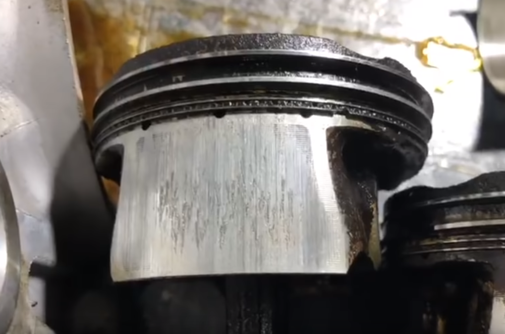 Неисправный поршень