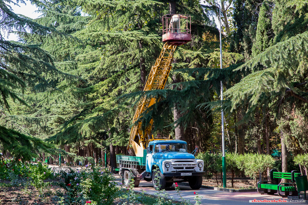 алушта парк аттракционов