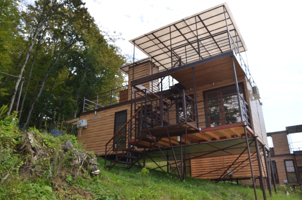 Вид с более низкой позиции