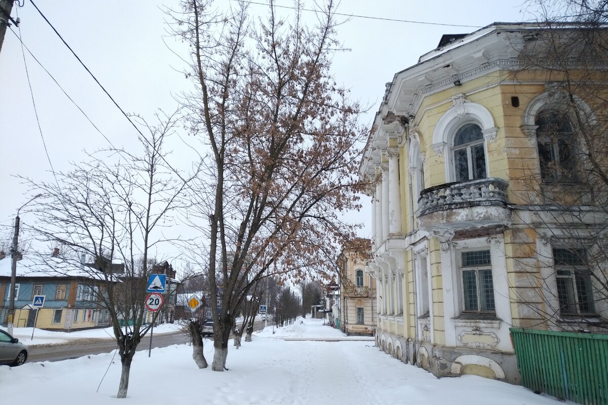 Пока ничего такого...