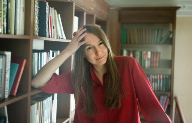 Молодая писательница Евгения Некрасова