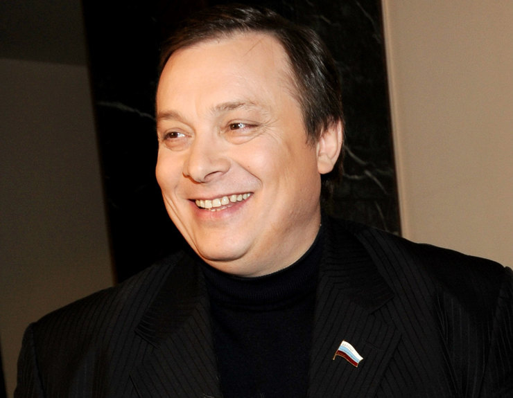 Андрей Разин выступил с эмоциональными обвинениямиLegion-MediaПОПУЛЯРНОЕЯ пою всегда живьем, а у Шатунова голос хуже»: Разин обвинил Малахова в клевете