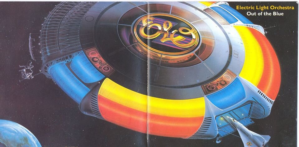 Elo out of the blue 1977. Electric light orchestra. Electric light orchestra логотип. Electric light orchestra обложки альбомов. A new world record electric light orchestra.
