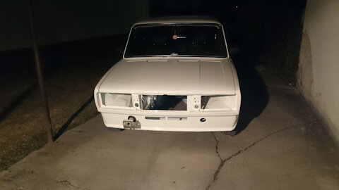 Автомобиль после покраски и восстановления мелких дефектов по кузову