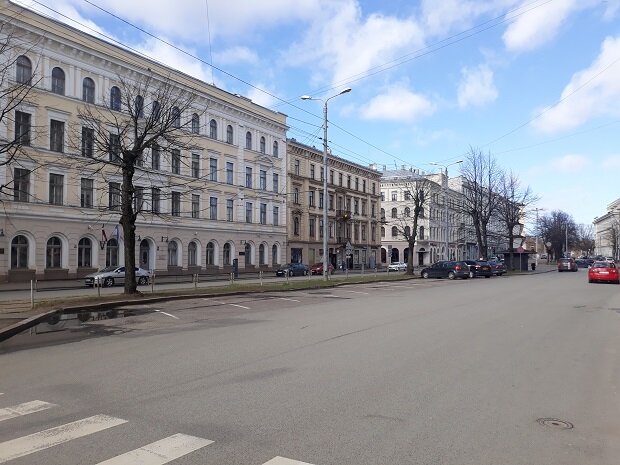 Рига, 19 марта 2020. Автомобилей почти нет. 