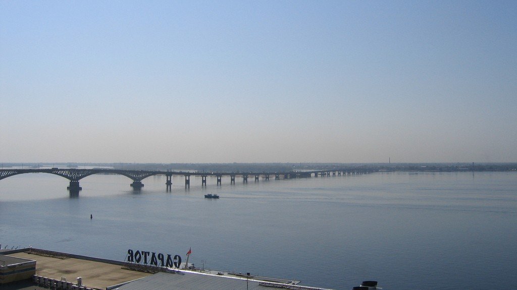 Родные просторы,могучей реки Волги,правый и левый берегов. 