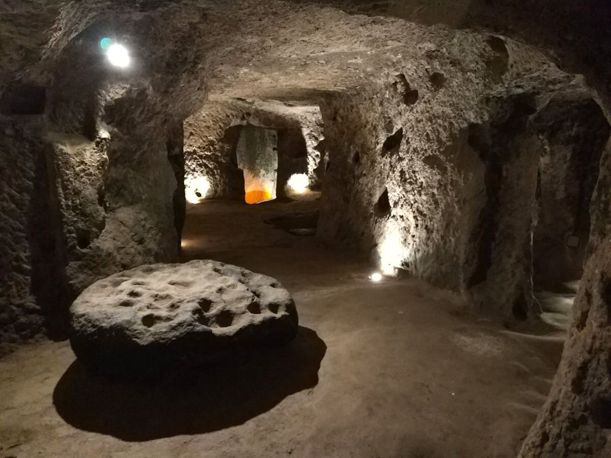 Каппадокия. Это что-то типа стола