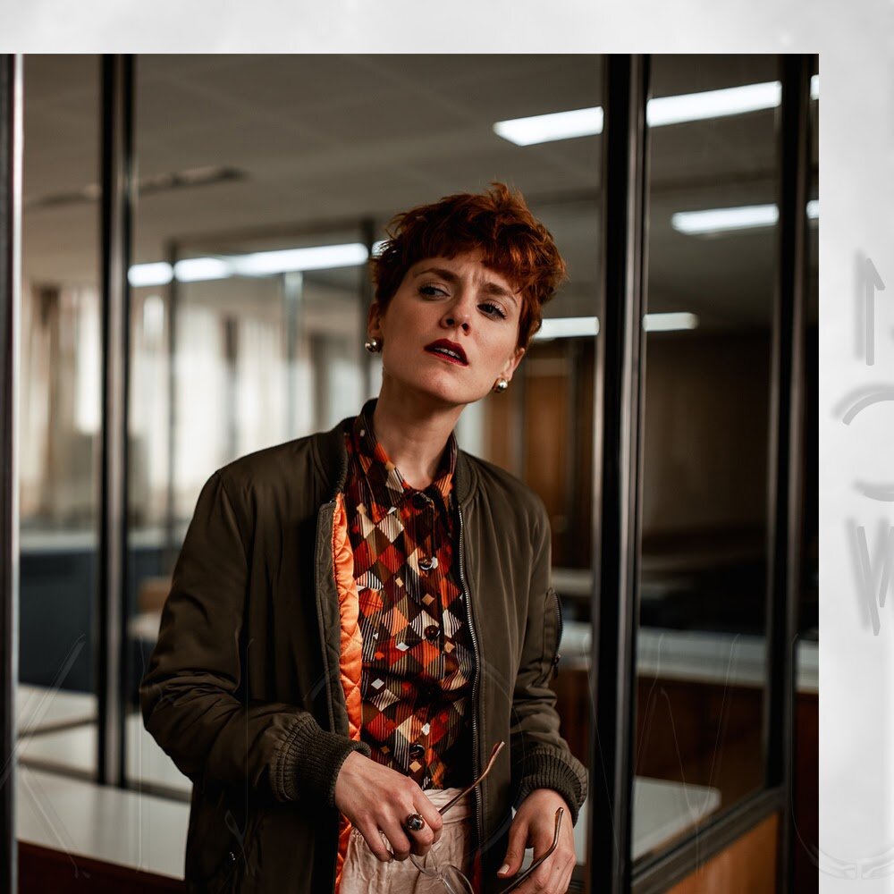 Наука, технологии, нейросеть, офис, начальник