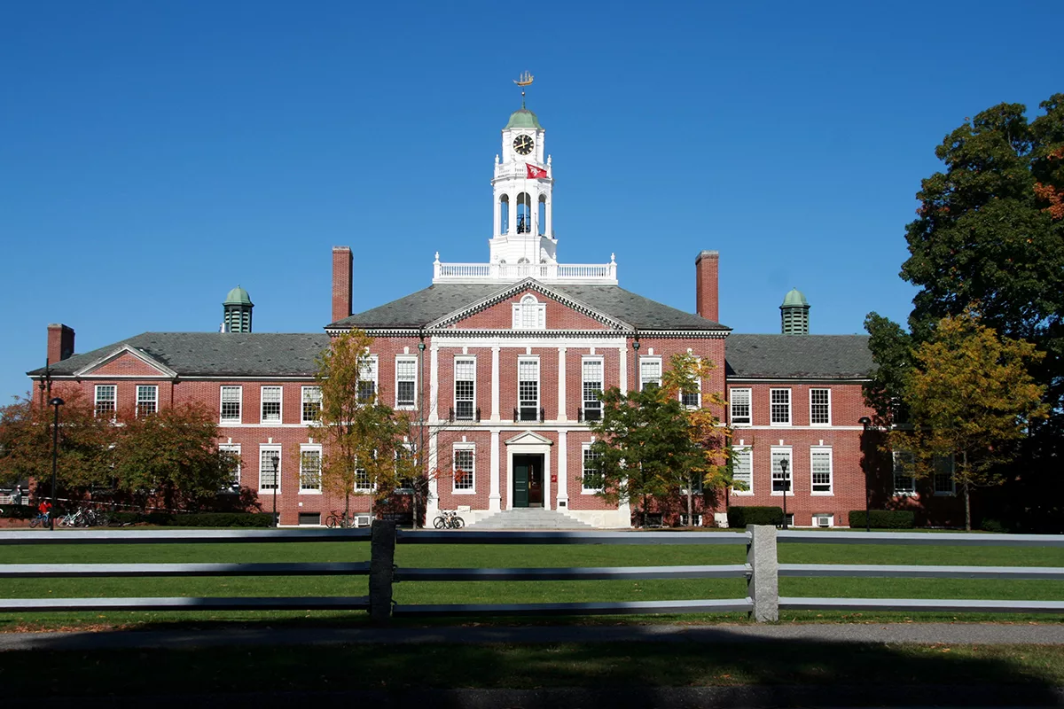 История американской школы. Академия Филипс Эксетер. Phillips Exeter Academy школа. Школа Гротон штат Массачусетс. Phillips Exeter Academy Эксетер, Нью-Гэмпшир.