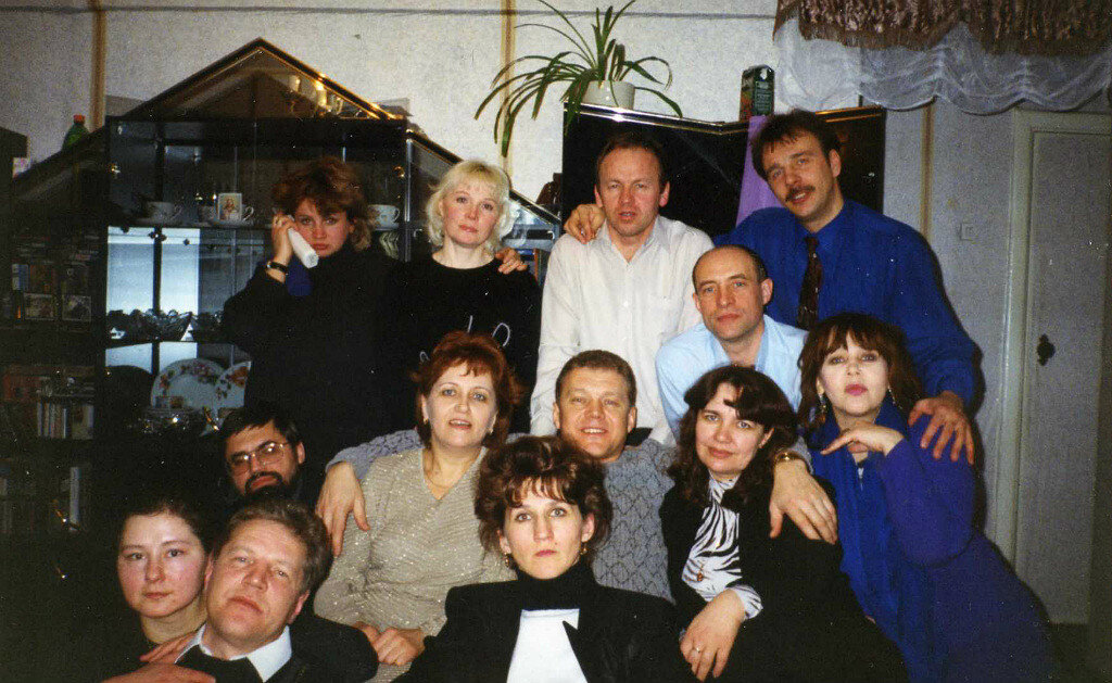 Кажется мы все одного возраста - но все такие разные... (Вечер встречи у меня)...