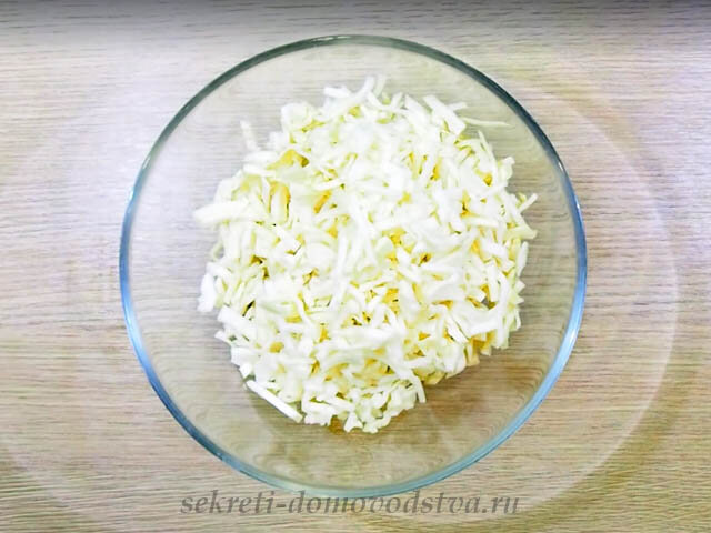 Капуста в миске