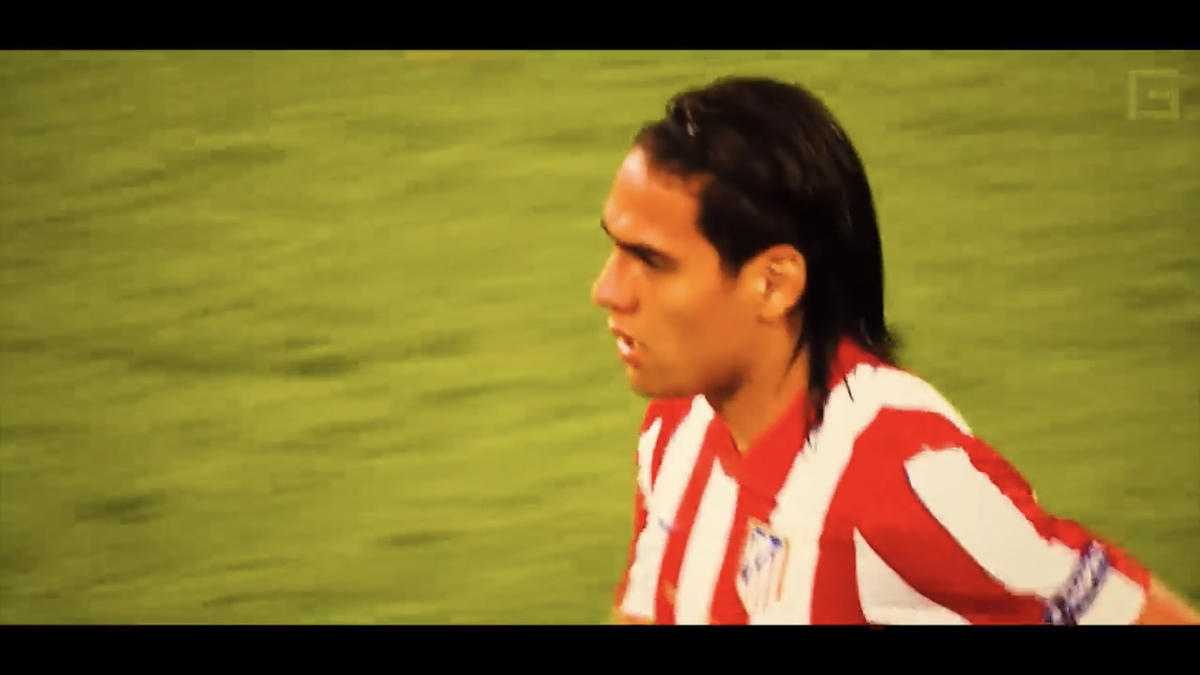 Лучший форвард в 2012 году .