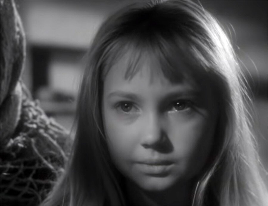 Кадр из фильма "Ты не сирота"