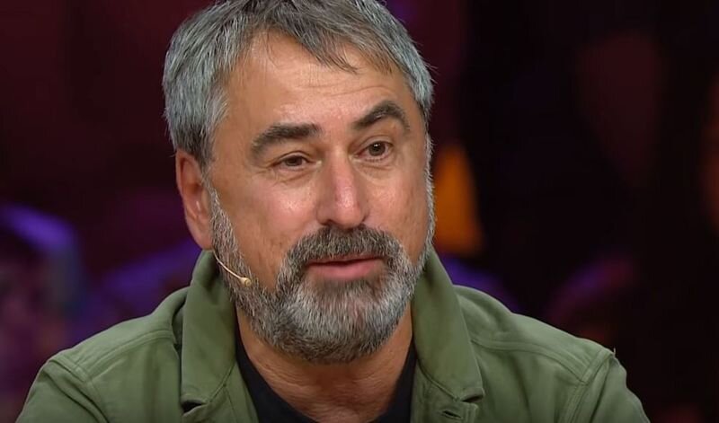 "Юлия знает, что виновата в его смерти": отец Децла рассказал об отношениях с ег