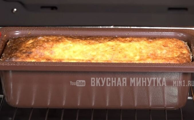 Простой и вкусный рецепт творожной запеканки с изюмом