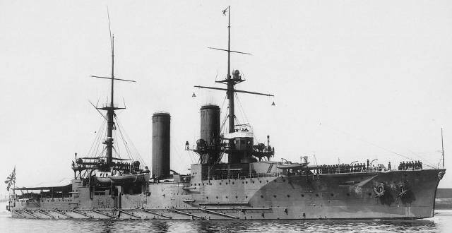 Крейсер 生駒 «Икома»