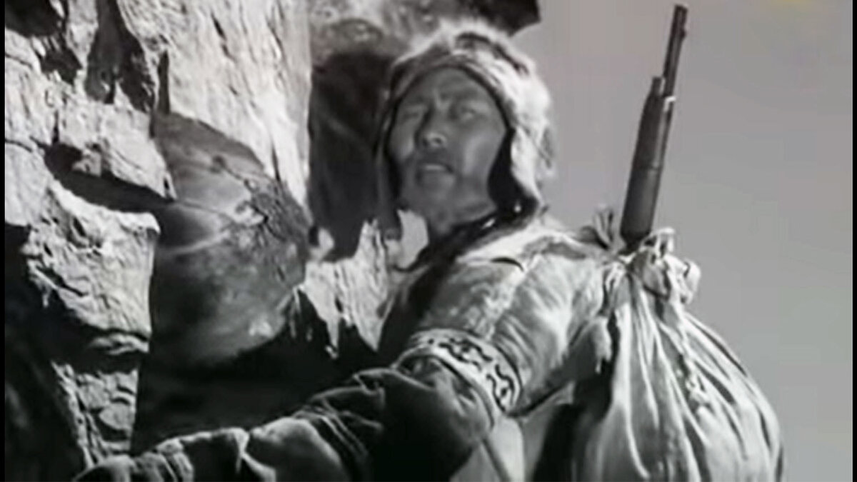 Кадр из фильма "Гайчи". Проводник Олони.