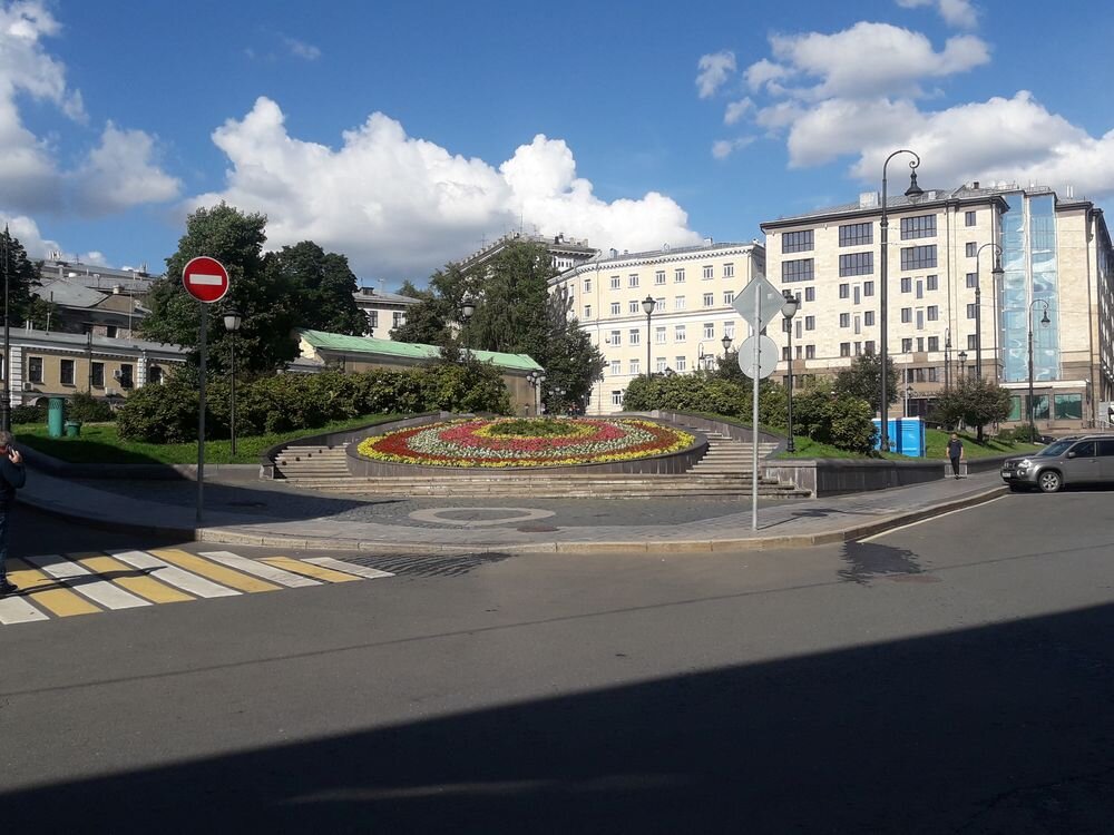 Хитровская площадь в наши дни, фотография автора