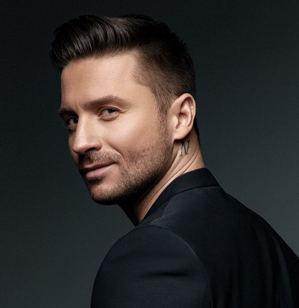 Сергей Лазарев