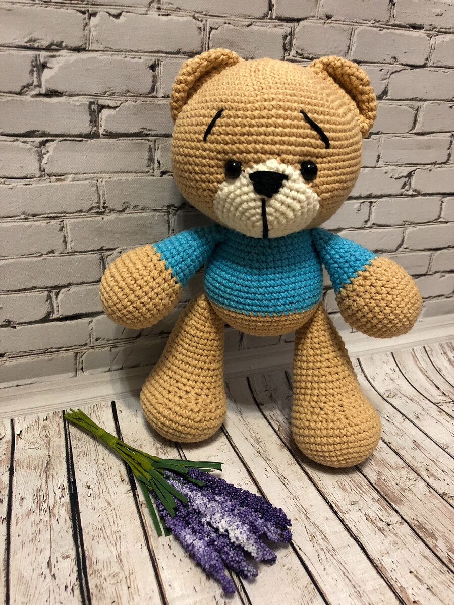 Покупатели же считают, что чем меньше игрушка, тем дешевле она должна стоить.