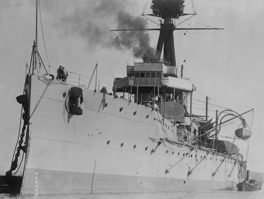 Линкор «Колоссус», корабли этого типа составляли 1-ю эскадру Гранд Флита