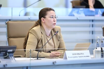    Министр инвестиций, промышленности и науки Московской области Екатерина Зиновьева на совещании Губернатора Московской области Андрея Воробьева с руководящим составом правительства Московской области и главами городских округов © Антон Чернов, «Подмосковье Сегодня»